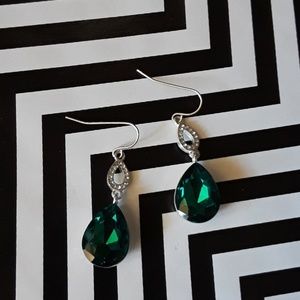 Mariella Crystal Teardrops Green Earrings